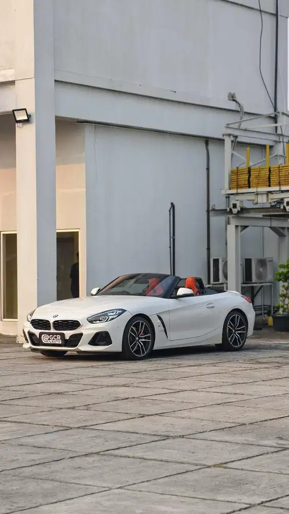 KM 3RB LOW FULL ORI !! BMW Z4 CABRIOLET MSPORT SDRIVE 2023 AT MDL 2024