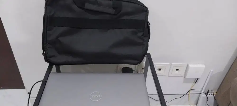 Dell Latitude 5530 jual cepat, siap pakai