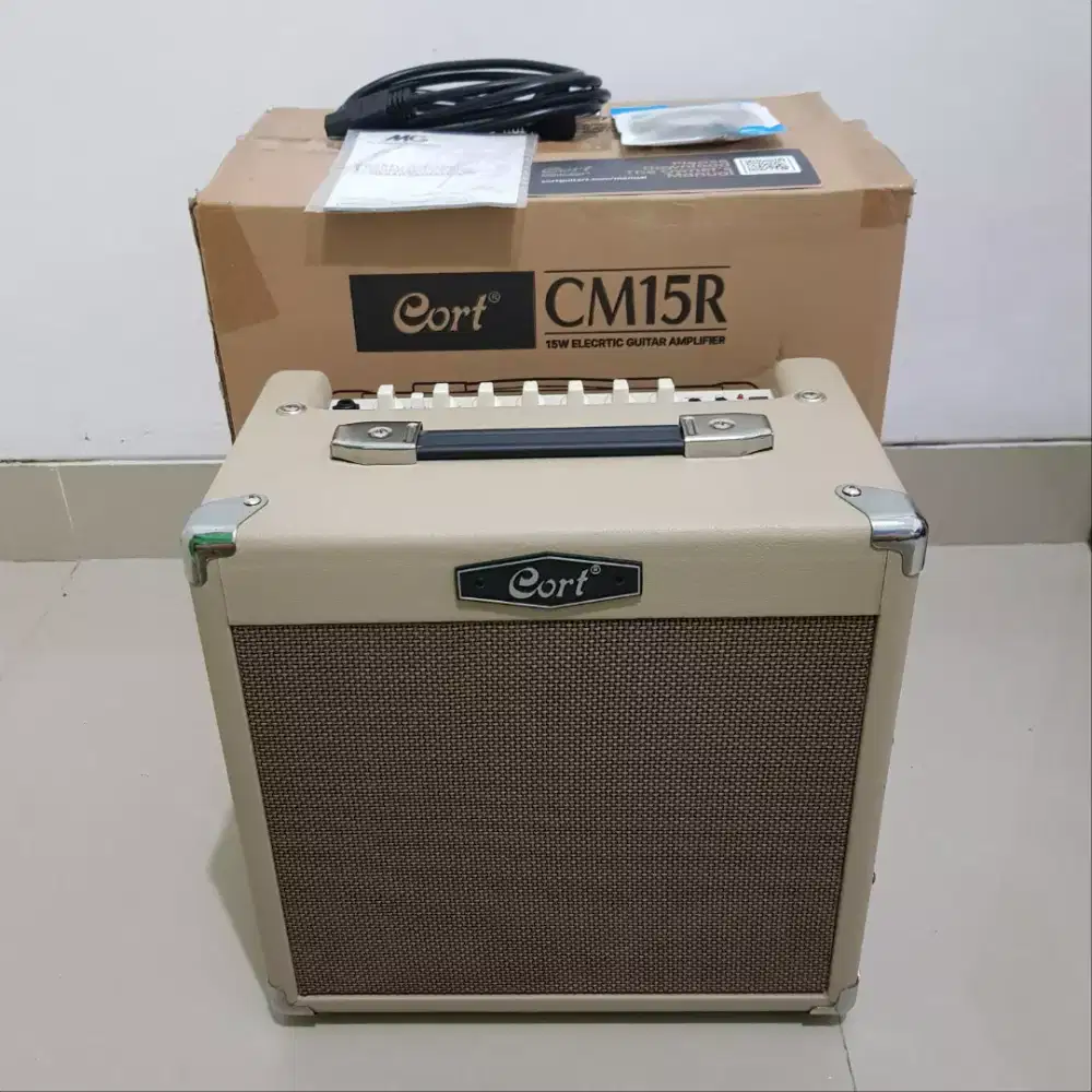 Cort CM15R White Sand Second FULLSET Ampli Gitar Elektrik ORIGINAL 15W