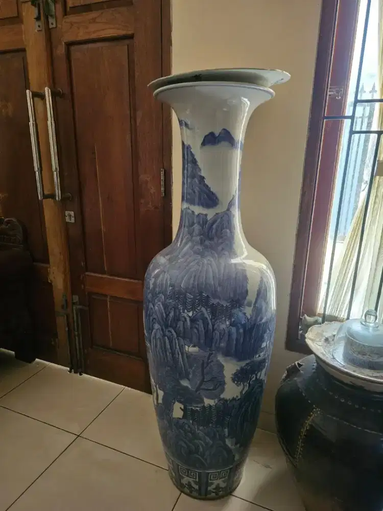 vas bunga atau pot bunga