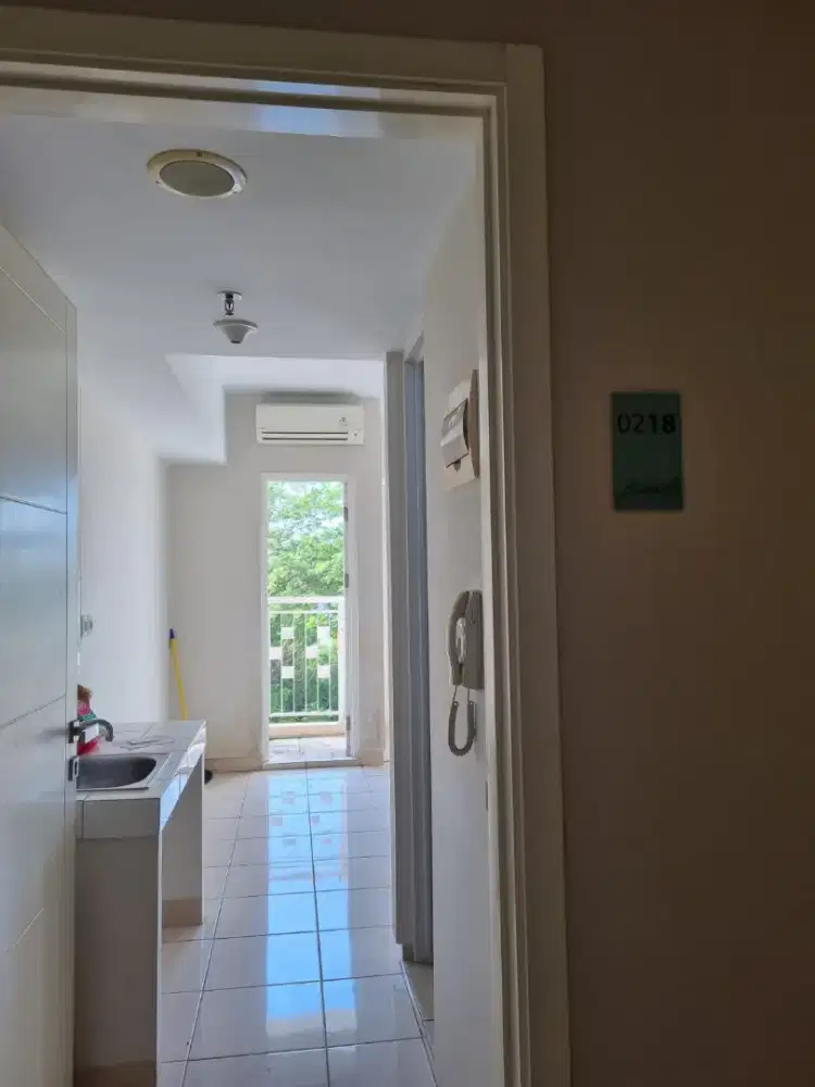 Dijual Apt Spring Lake Summarecon lt 2 selantai dgn Swimming Pool