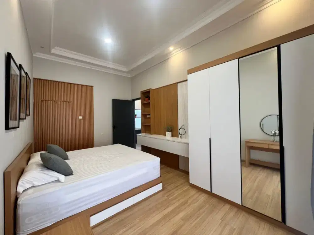LDP 0001 Dijual Rumah Cantik Full Furnished Area Pakuwon City Surabaya