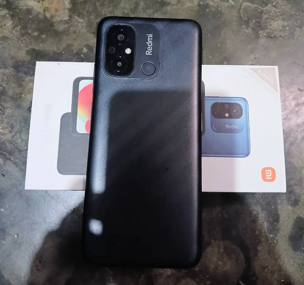 Redmi 12c (3/32)