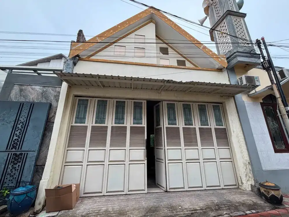Dijual Rumah Luas di tengah kota OI1