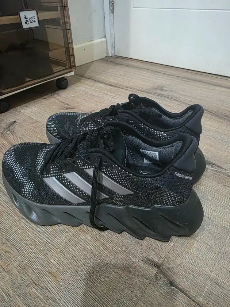 Adidas Switch FWD2 Men Black Size 41 1/3 (UK 7,5) Original