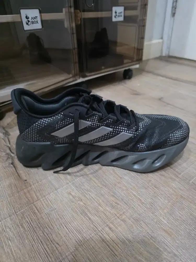 Adidas Switch FWD2 Men Black Size 41 1/3 (UK 7,5) Original