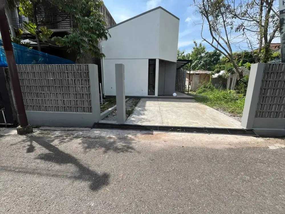 Rumah Baru Tropical Modern di Antapani Kidul Bandung