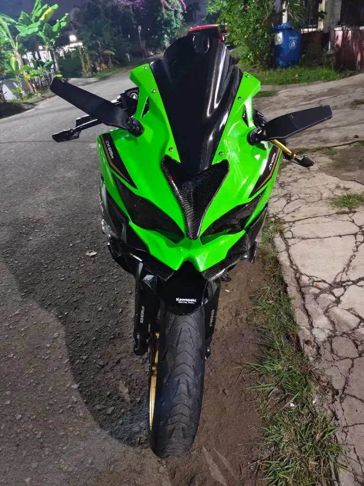 Kawasaki ZX25r 2020 mulus!