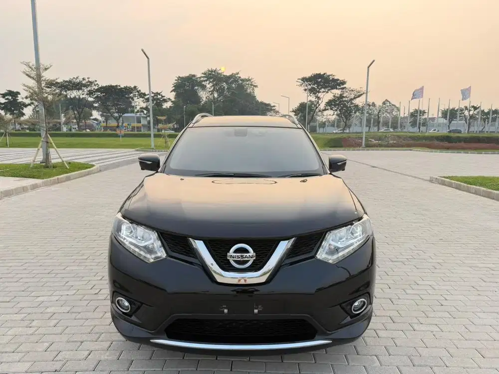 Nissan X-Trail 2.5 (T32) 2015