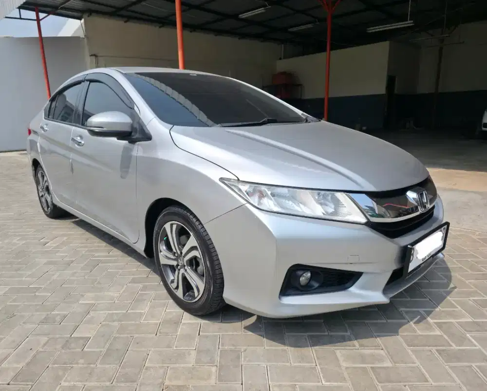 Dijual Honda City 1.5 E CVT 2015 low km 70rban