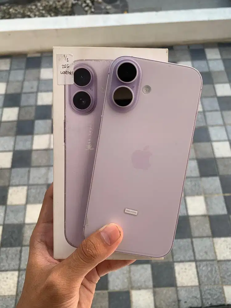 IPHONE 17 Basic ex ibox Lavender