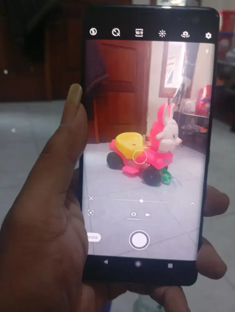 sony xz3 au 4/64gb