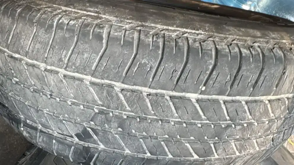 Ban copotan pajero 265/65/17 bridgestone dueller