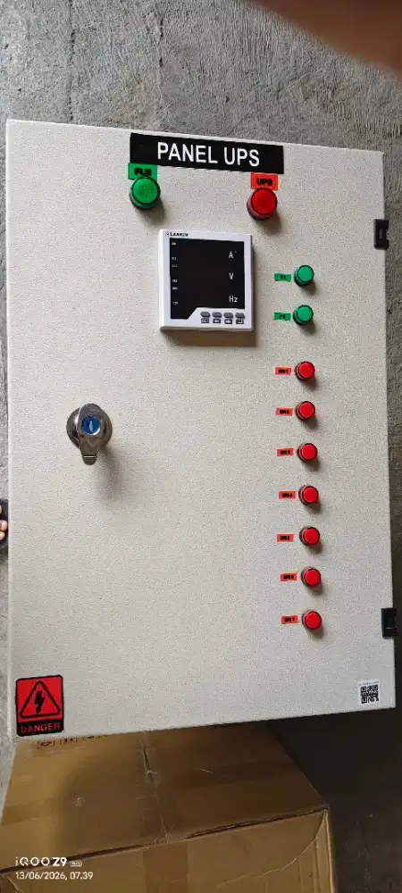 box panel ups bekas