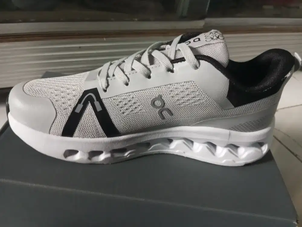 Sepatu Running Sepatu Lari