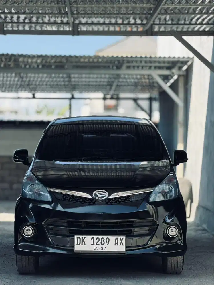 Xenia R 2012 Mt