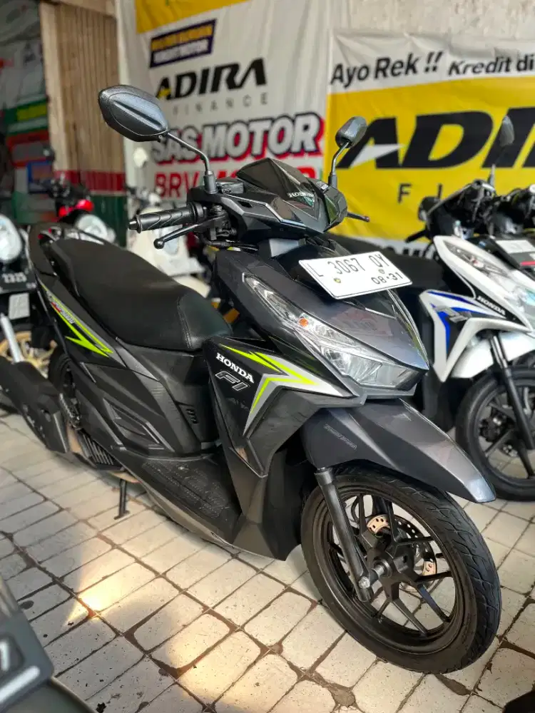 HONDA VARIO 125 2016 SAS MOTOR JL. BARATAJAYA 19 NO 5