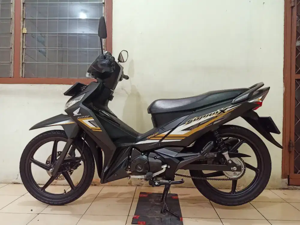 Honda SUPRA X 125 DOUBLE DISK PERAKITAN 2025 ( ISTIMEWA / LIKE NEW )