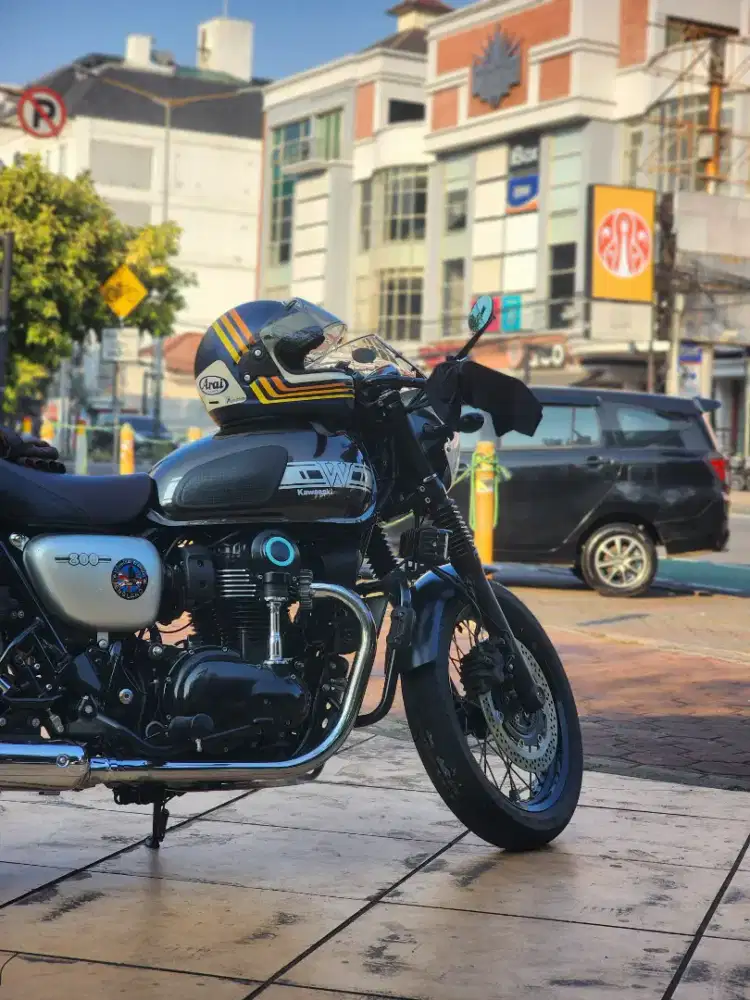Kawasaki W800 caferacer original nik2019 pemakaian 2021