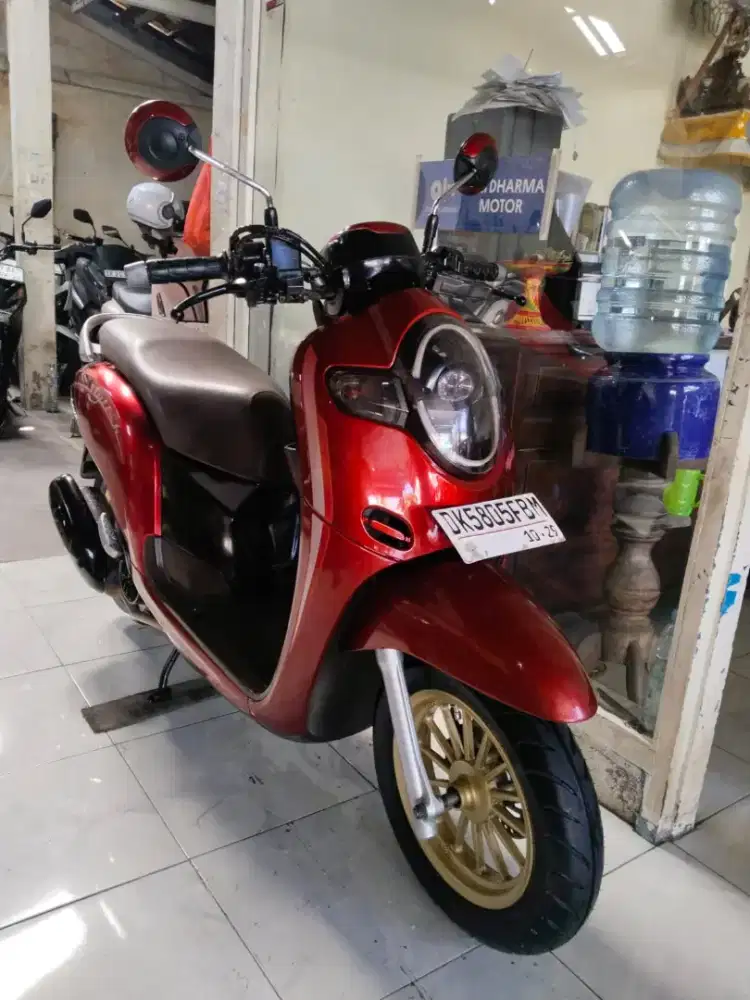 DP 500k /BUNGA MENURUN 2% / HONDA SCOOPY TAHUN 2019