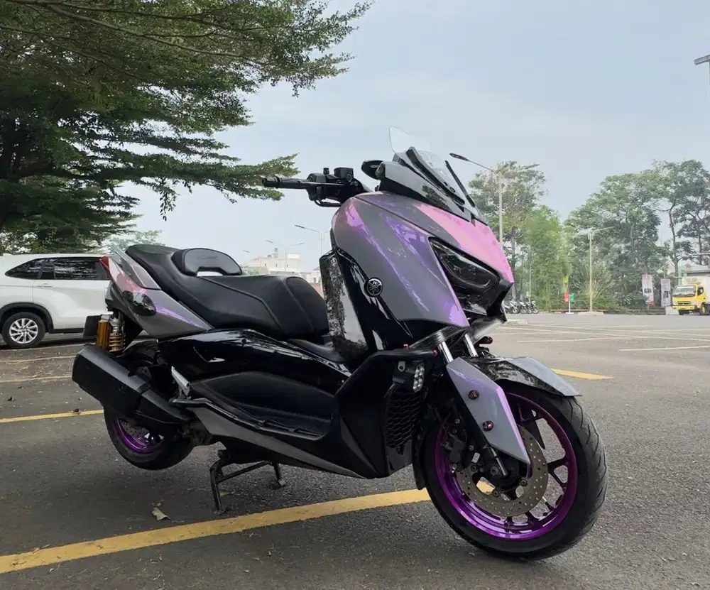 Yamaha Xmax Lembayung Carbon Kevlar