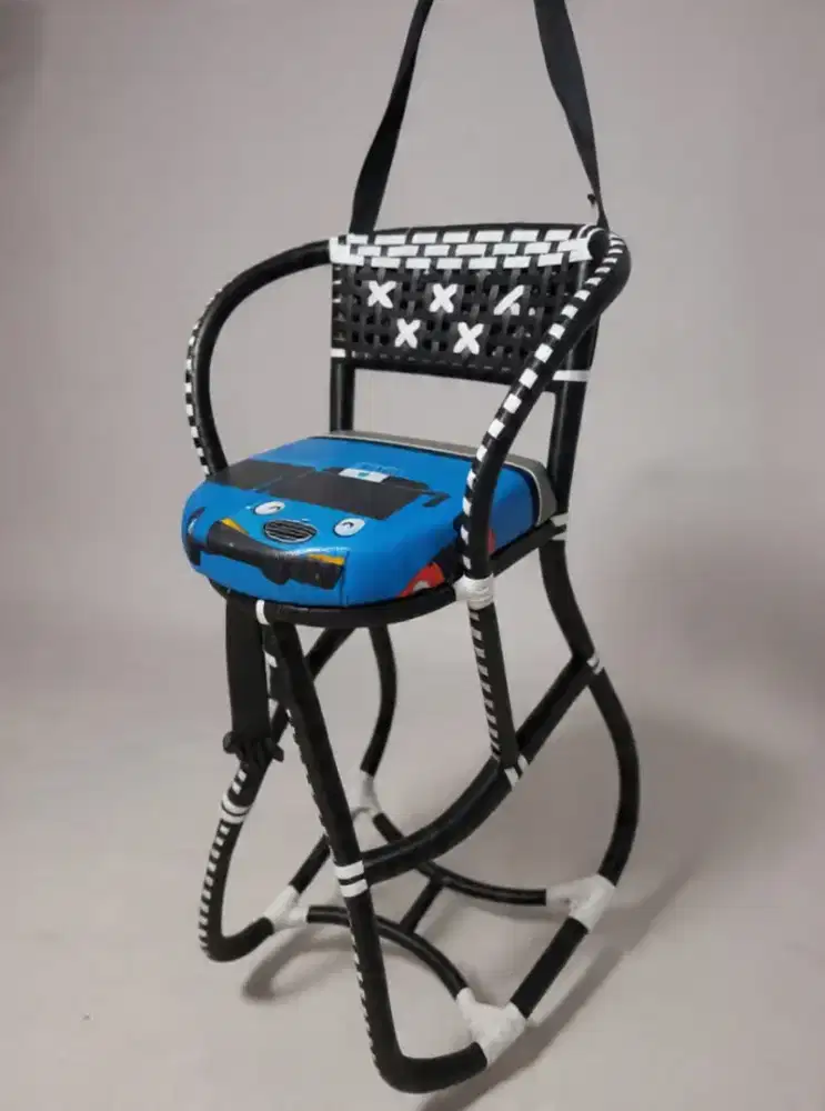 Tempat duduk anak motor matic