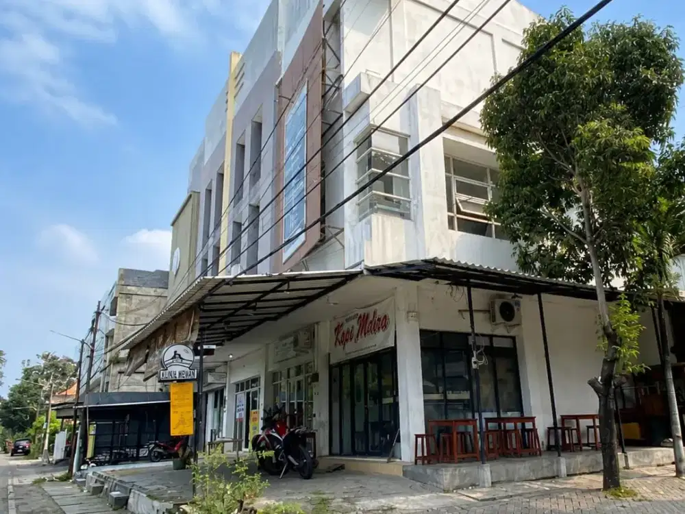 For Rent! Ruko 3 Lantai Dukuh Kupang Barat - Hook, Lokasi Strategis