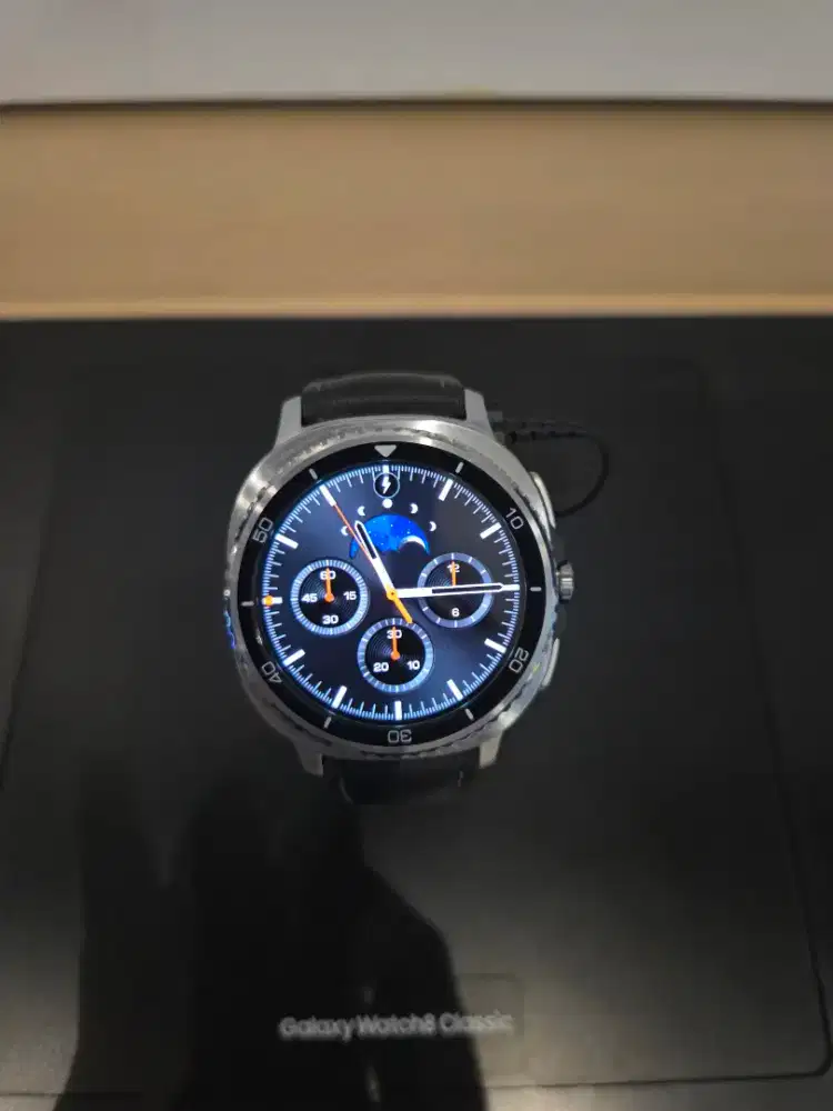 SAMSUNG GALAXY WATCH 8 CLASIC