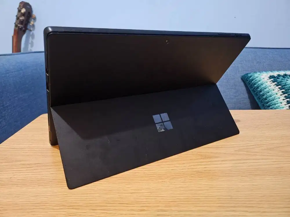 Microsoft Surface Pro 6 Core i5-8350U 256GB