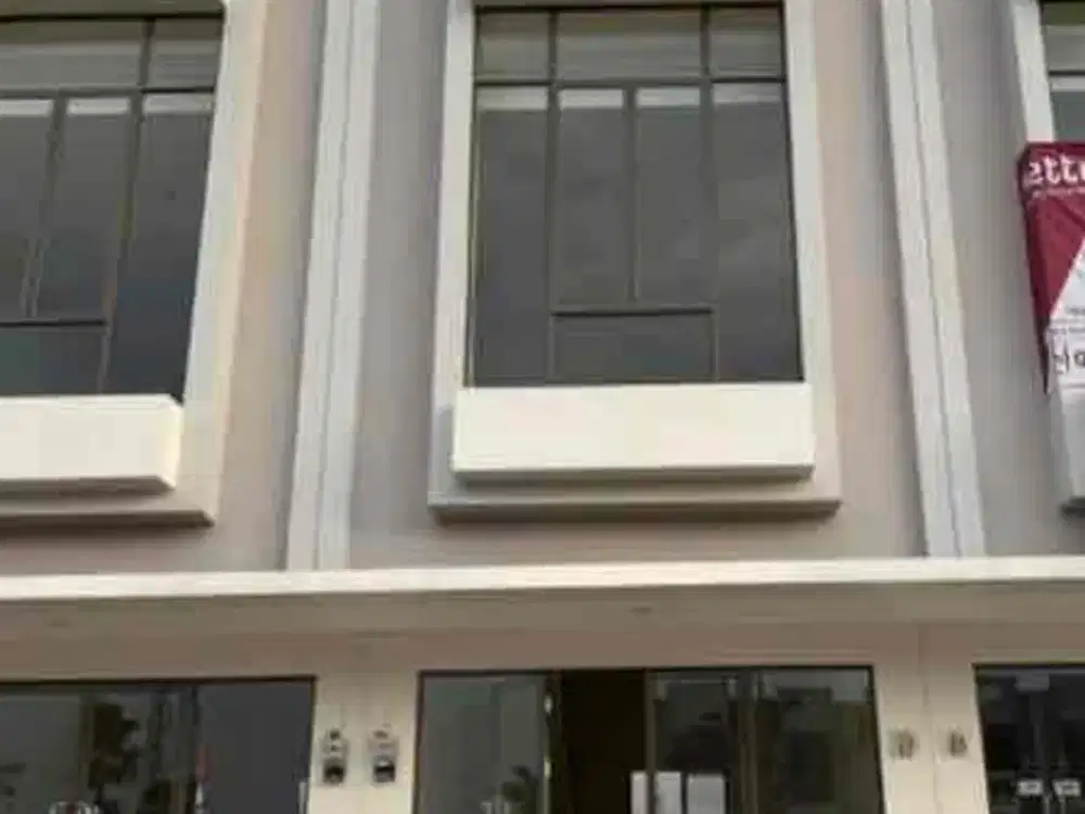 Ruko Ramai pengunjung di Aniva Junction boulevard Harga terbaik