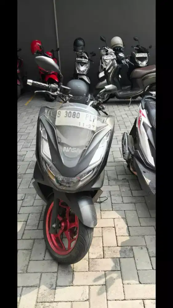 honda pcx 160 cbs