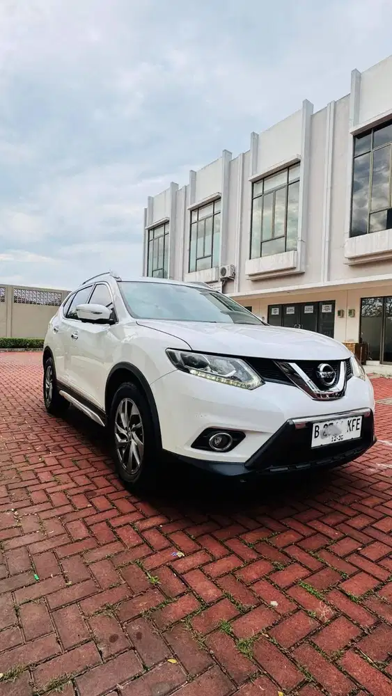 Nissan X-Trail 2.5 Xtremer CVT Type Tertinggi - T32