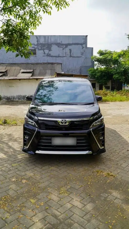 2019 Toyota Voxy