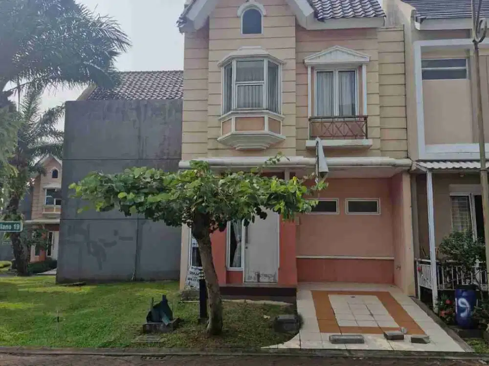 Jarang Ada 2 Rumah Gandeng di Milano