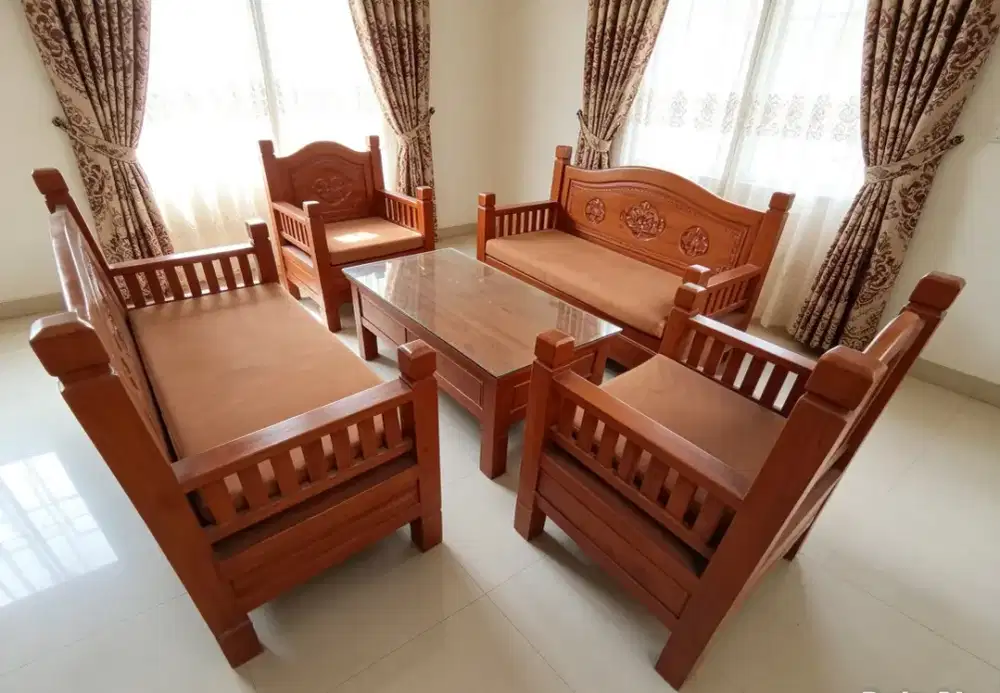 1 set kursi kayu jati 2,2,1,1 + meja