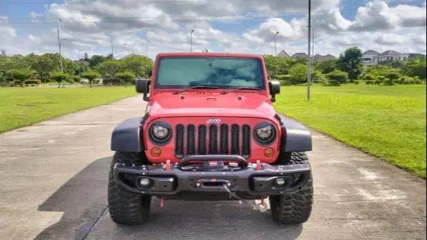 JEEP WRANGLER RUBICON 3.8 JK SPORT 4X4 BENSIN A/T 2011/2012