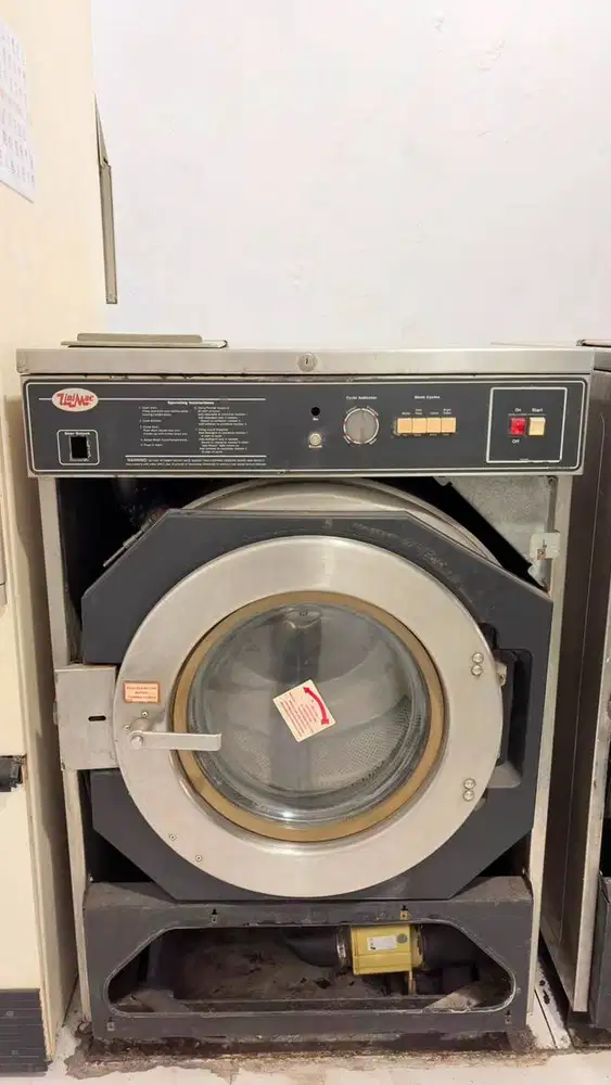 Mesin Cuci Laundry Unimac