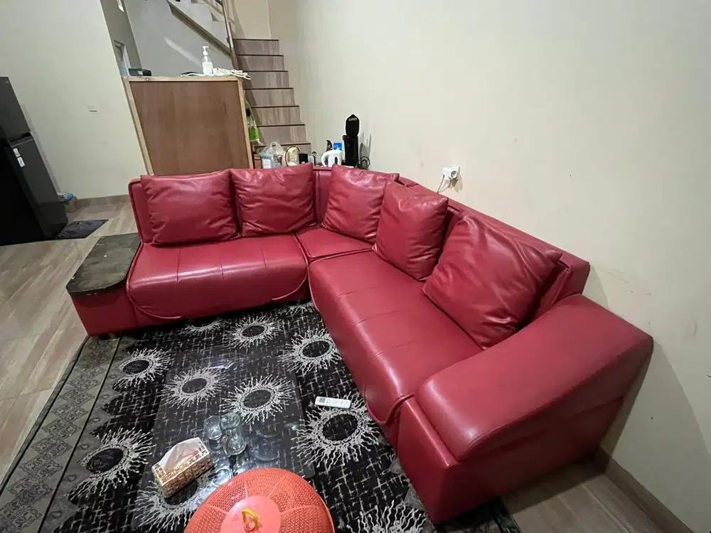 Sofa L Merah Kulit