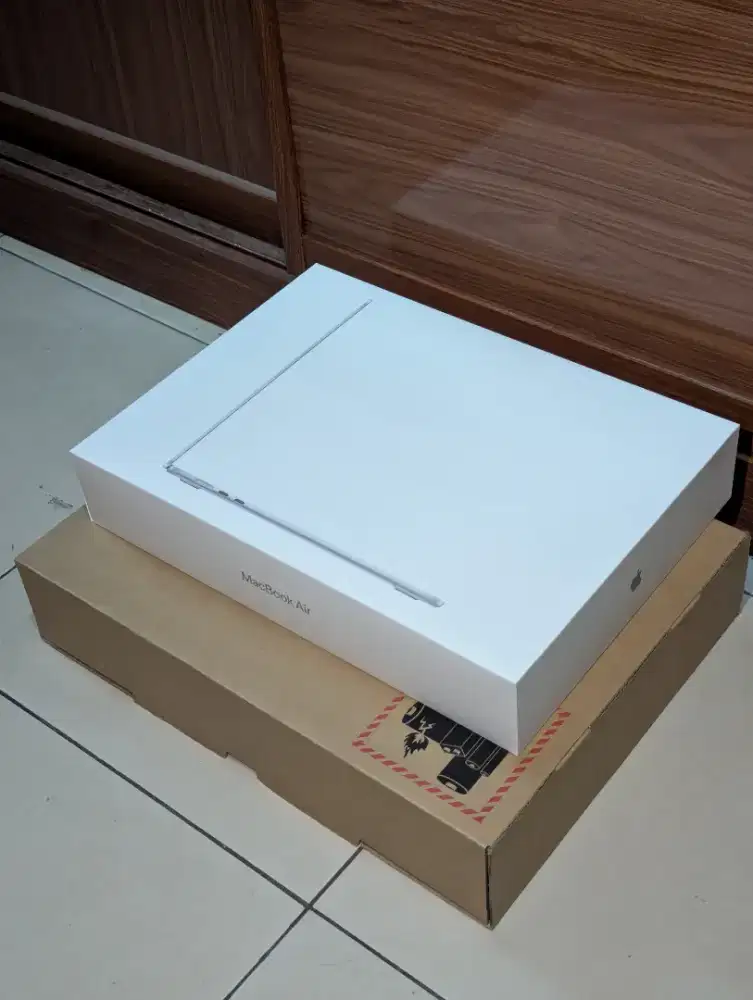 Macbook Air M5 16/512gb 15inc BNIN