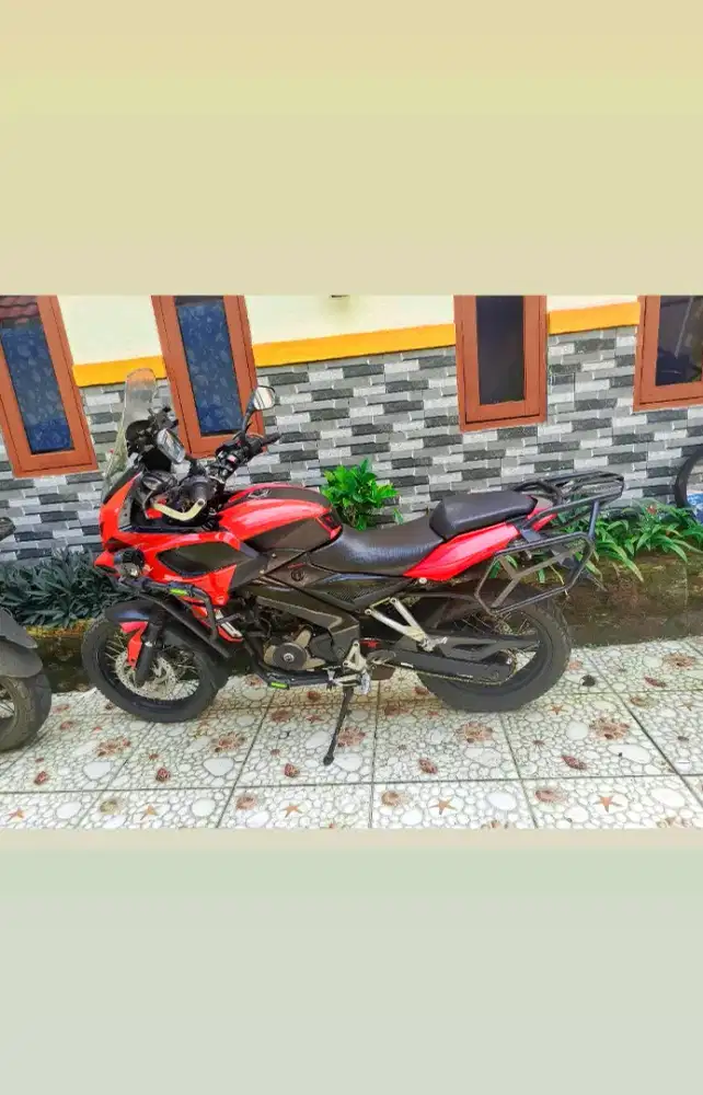 Pulsar 200ns modif touring fairing Pulsar 220