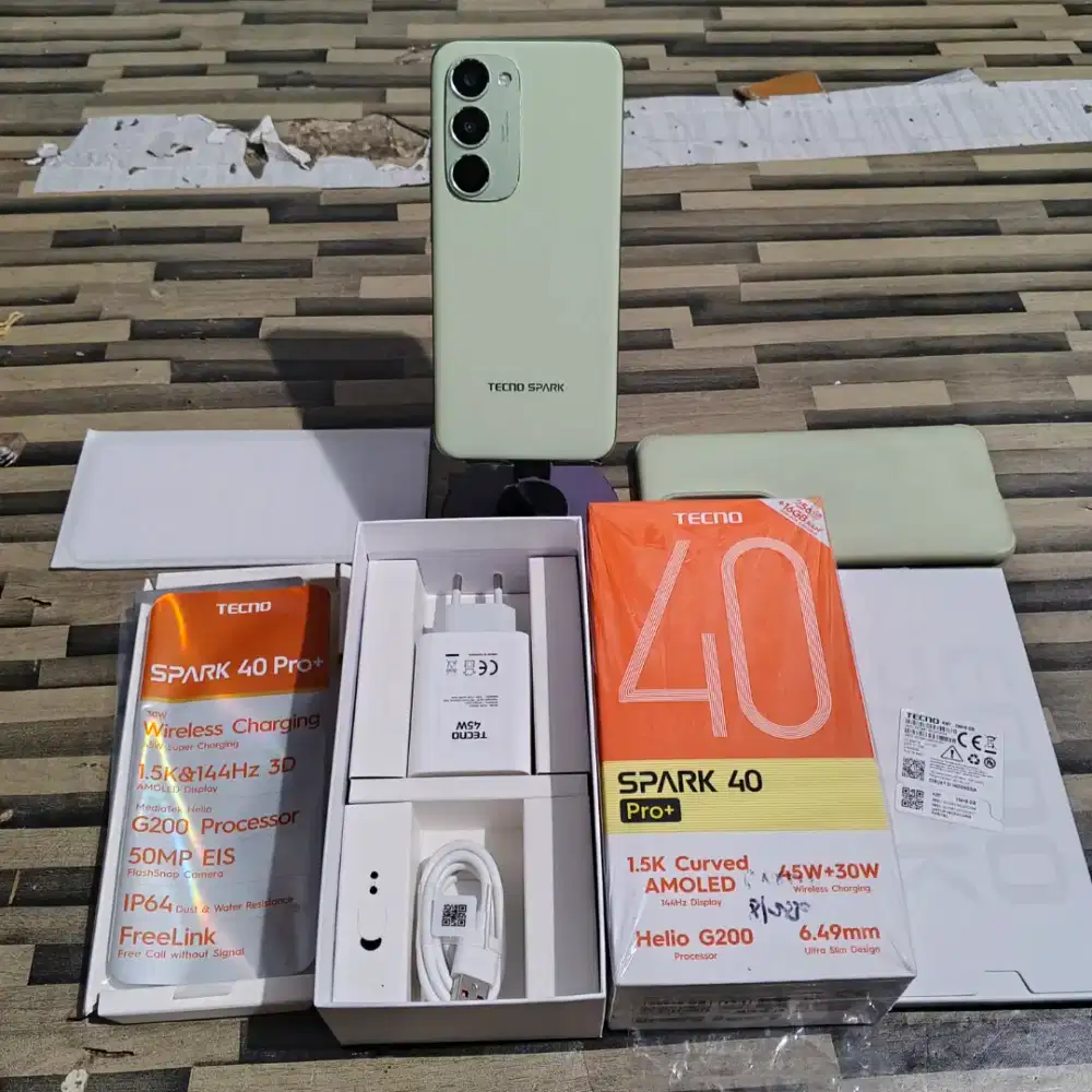 TECNO SPARK 40 PRO PLUS 8/256 SECOND RESMI INDONESIA