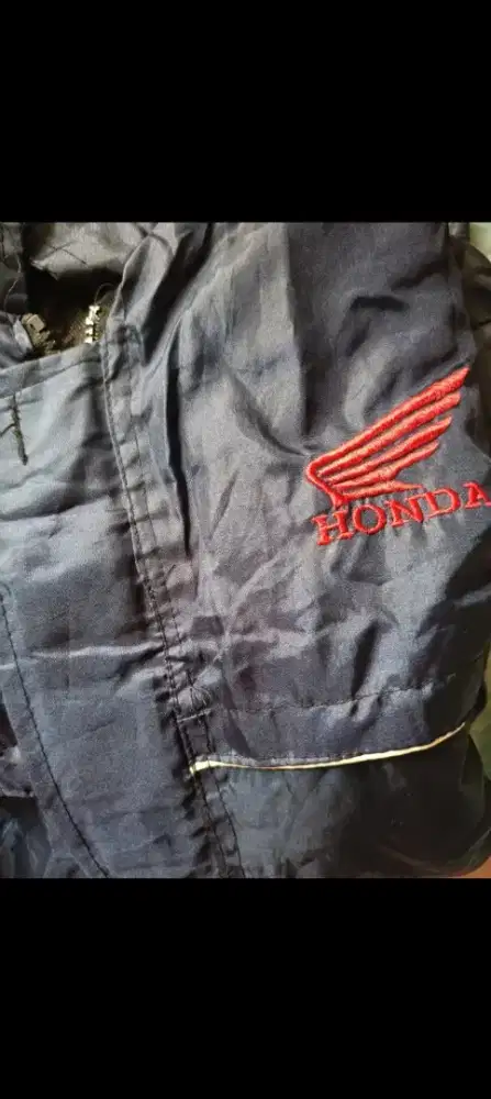 Dijual Borongan 3 pcs jaket dan sweater