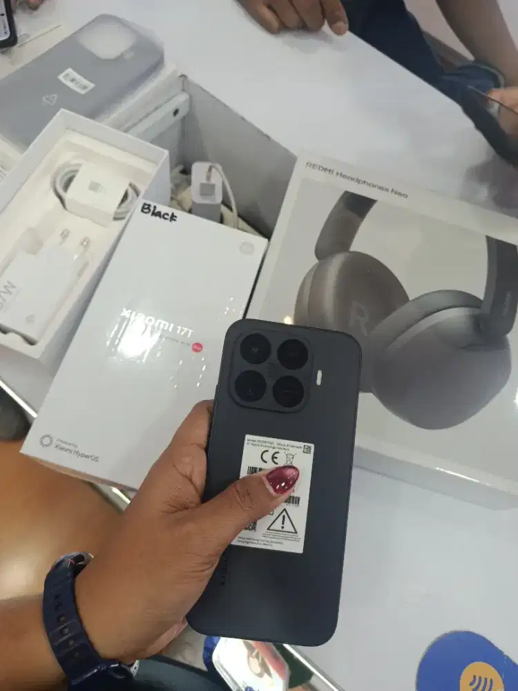 Xiaomi 17T 12/512