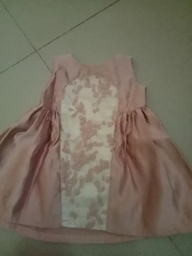 Dress anak umur 6 bulan