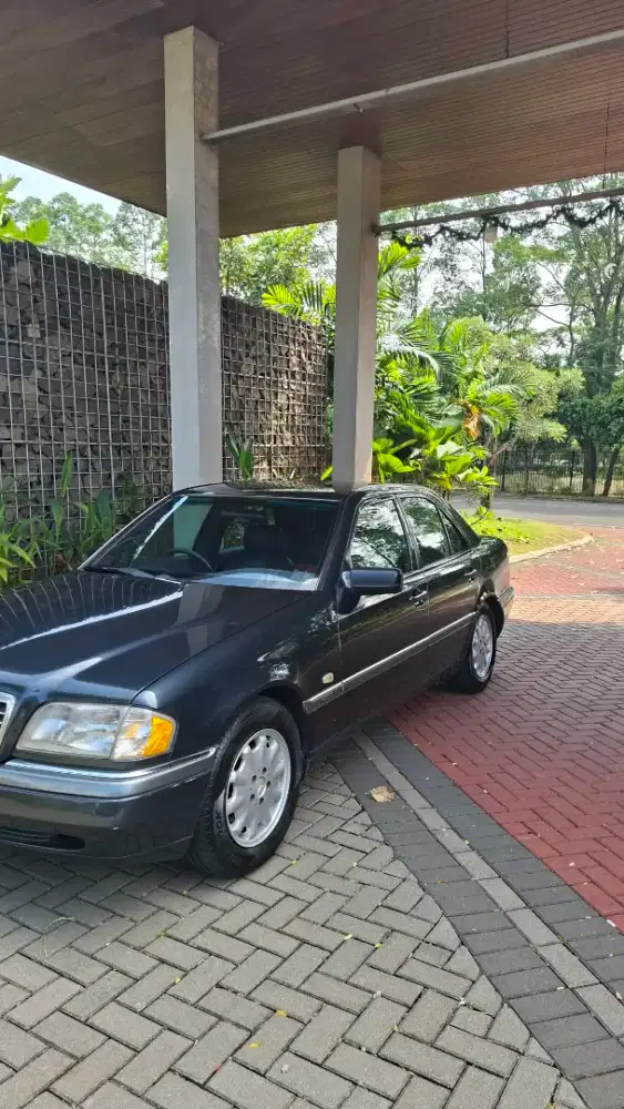 Mercedes Benz W202 C200 Elegance AT
