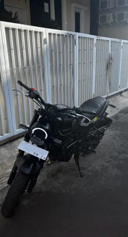 2024 Benelli leoncino 250