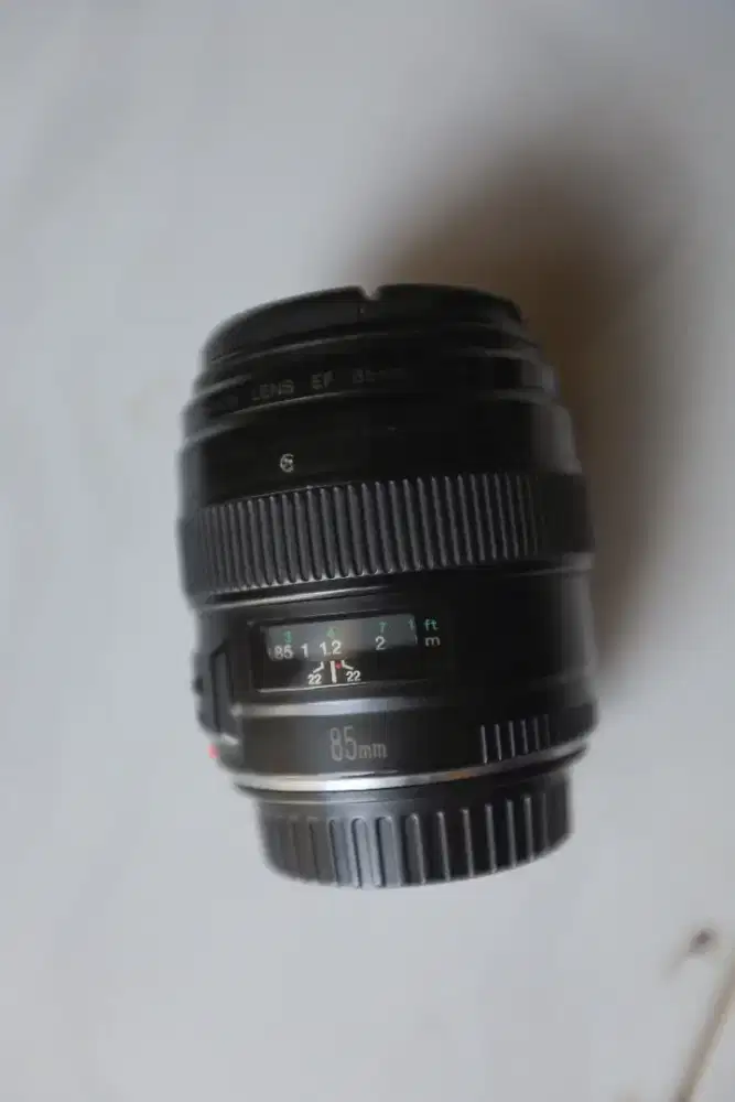 Lensa 85mm canon