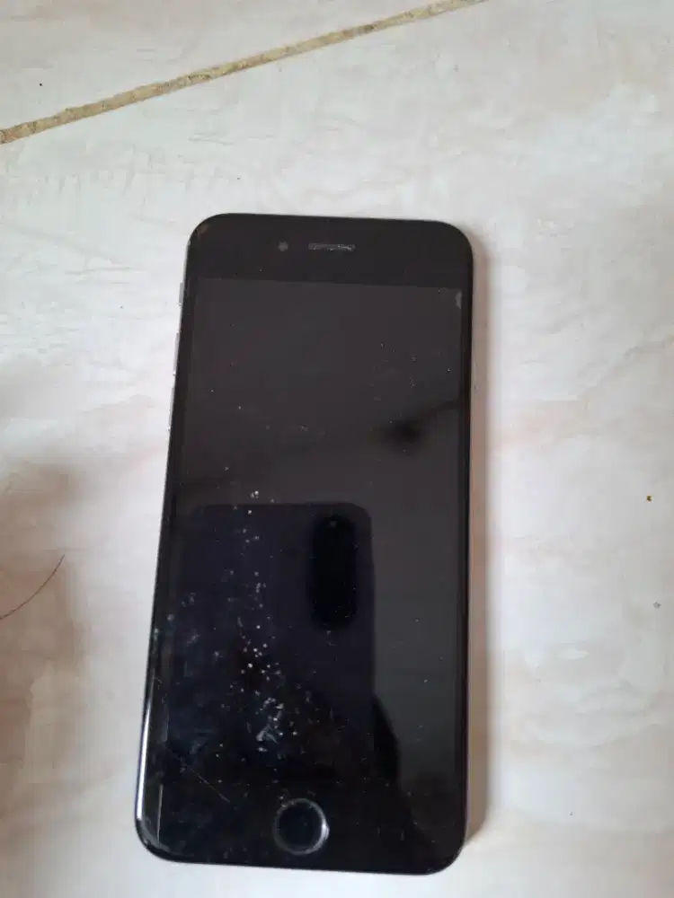 DI JUAL AJA IPHONE 6