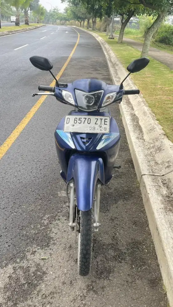 Dijual Kharisma 125 2005