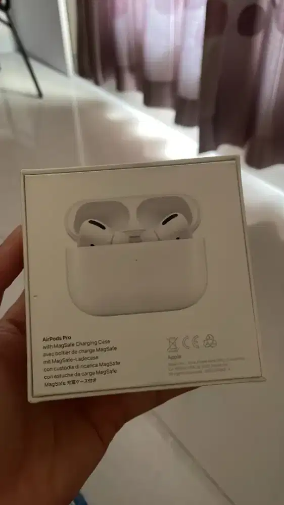 AirPods Gen 1 No Minus